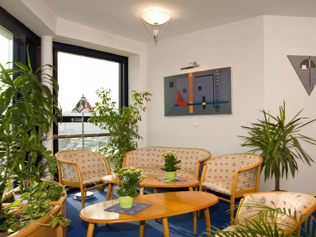 Hotel Kalvaria Дьёр Экстерьер фото